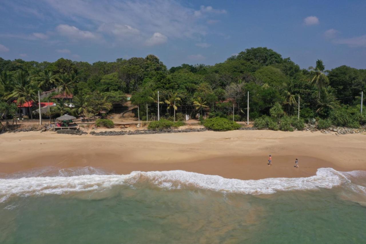 Sunchaser Beach Hotel Tangalle Εξωτερικό φωτογραφία